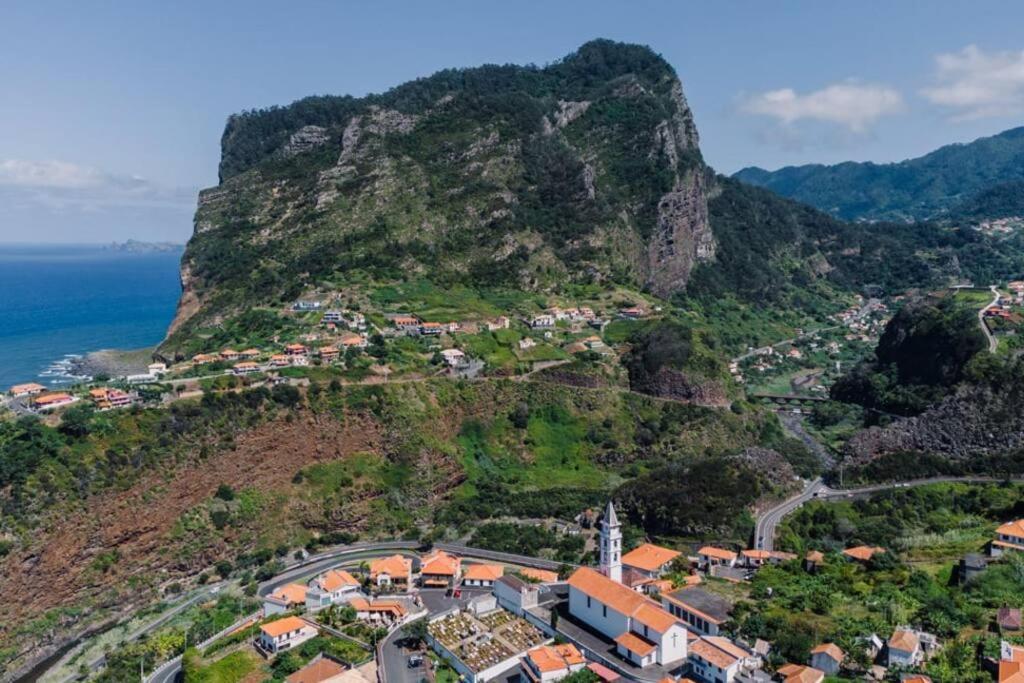 Вилла Hikers Haven Sao Roque Do Faial Экстерьер фото